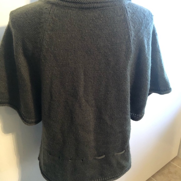 Sweater wrap - Picture 2 of 3